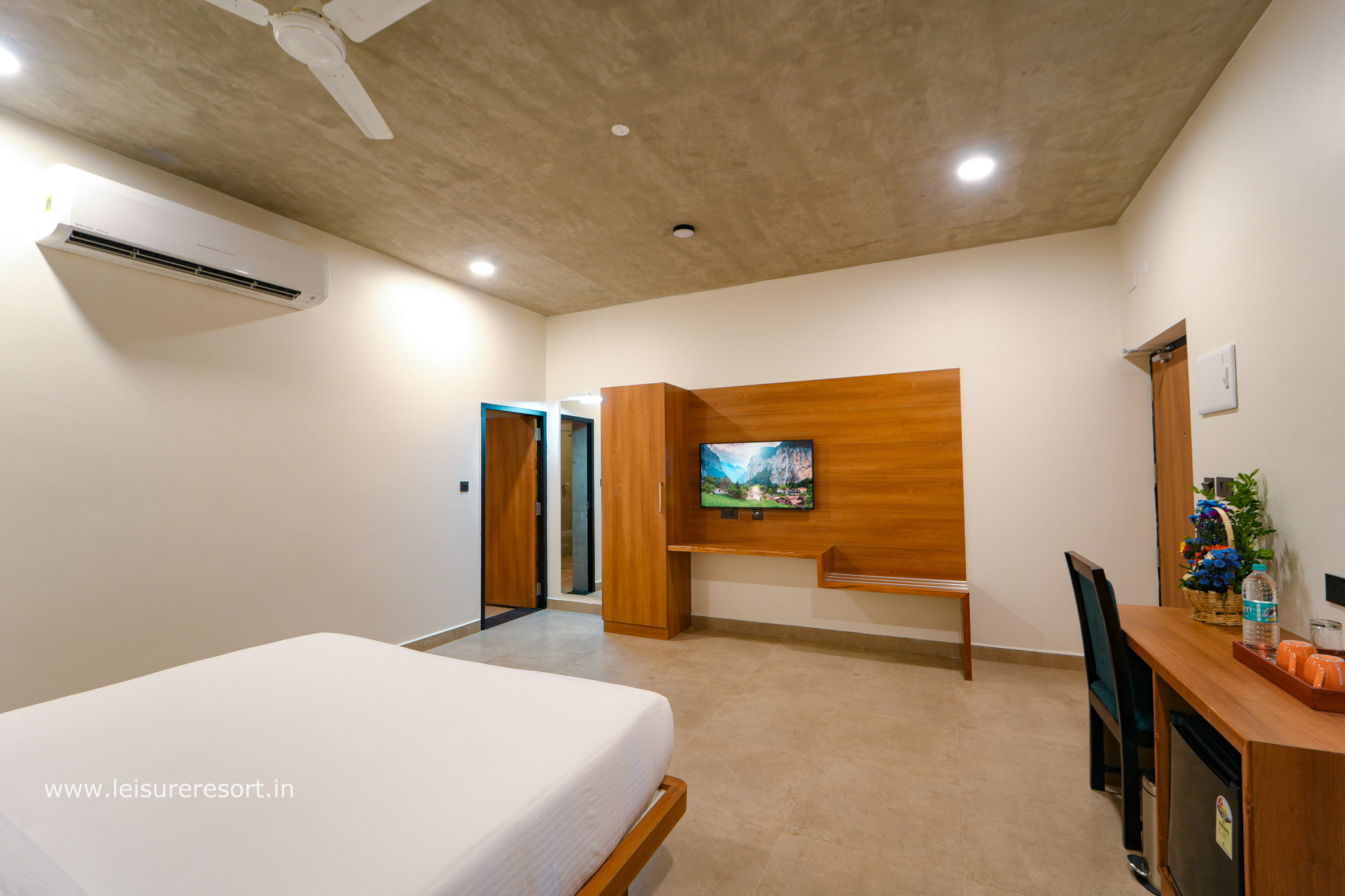 leisure-resort-pondicherry-hotel-deluxe-room