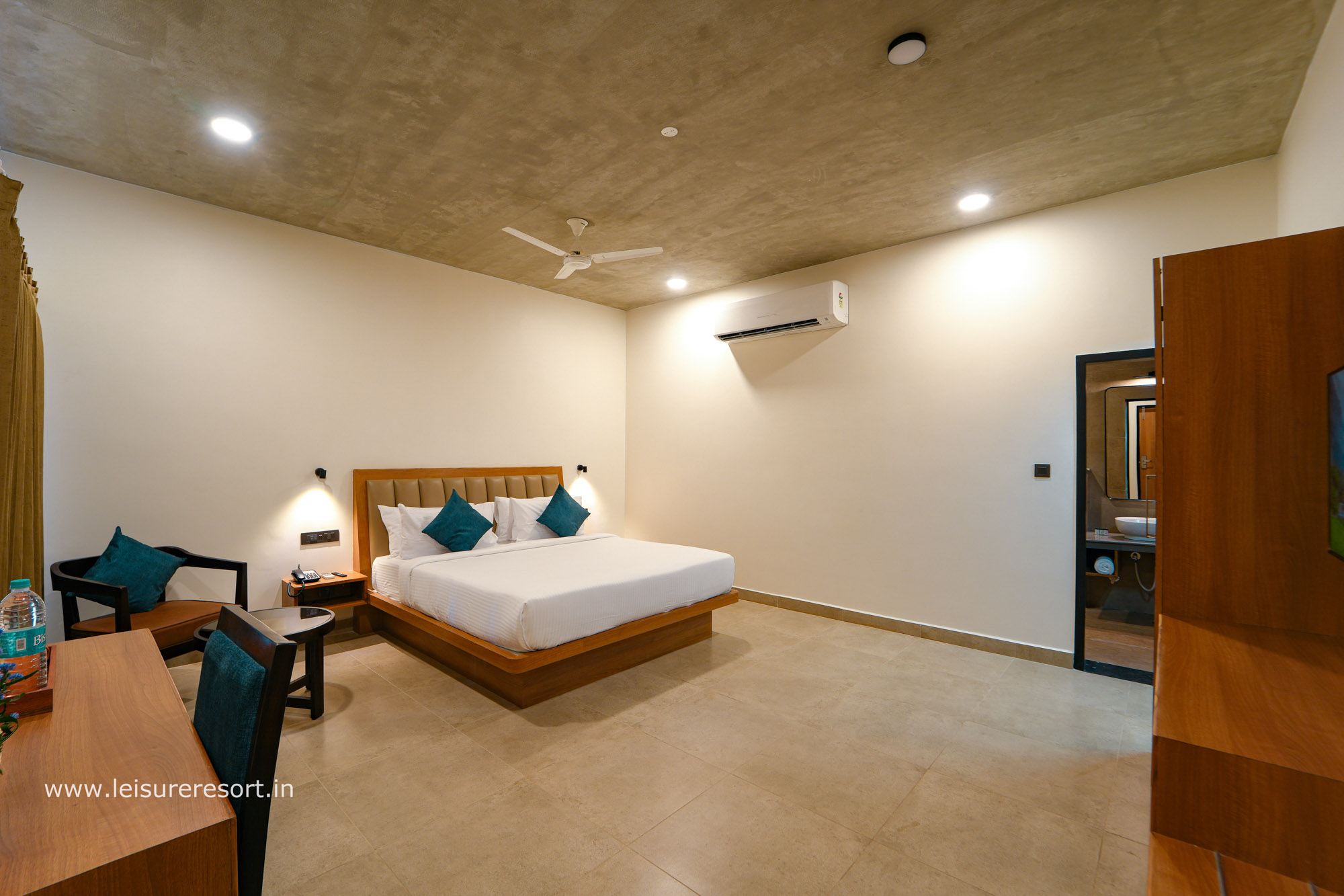leisure-resort-pondicherry-hotel-deluxe-room